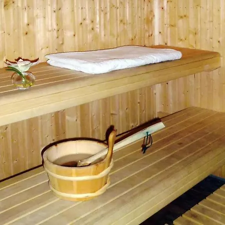 Sleeps 14 Flaine