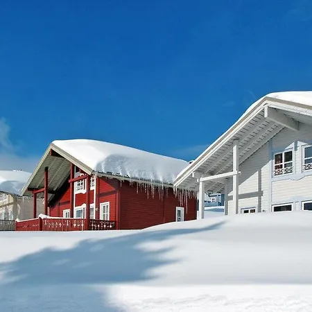 Holiday home Sleeps 14