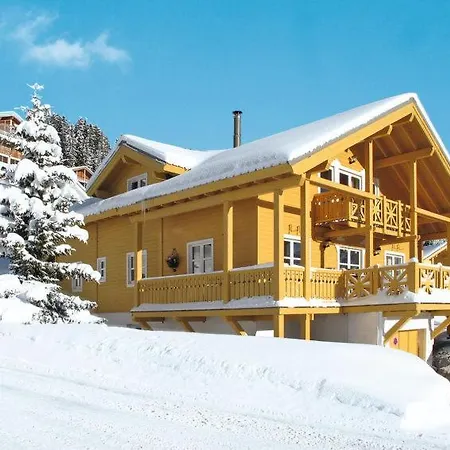 Sleeps 14 *